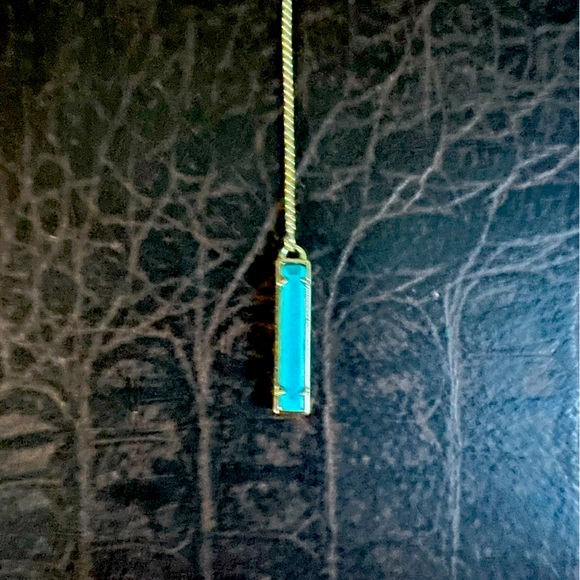 Kendra Scott Necklace - Picture 2 of 2